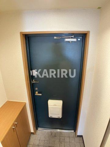 アーバインコートの玄関