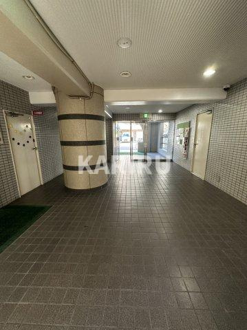 シャトー芦田のエントランス