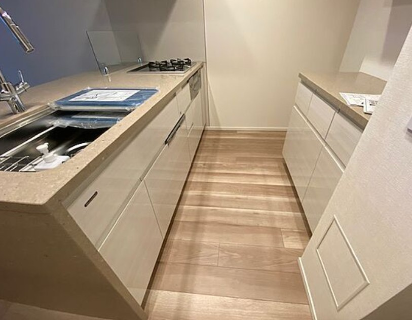 中央区築地７丁目の賃貸マンションのキッチン