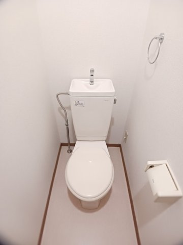 レジデンス２１のトイレ|落ち着いたトイレです