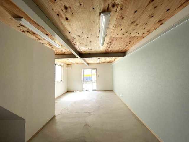 小田中　店舗事務所の内装