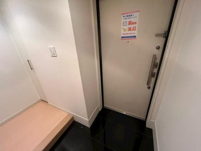 ベイクレストタワー(ベイクレストタワー)の玄関