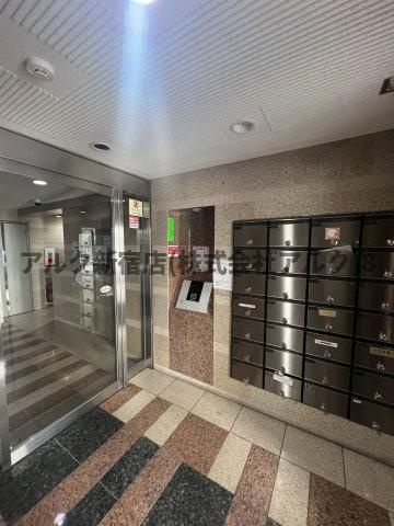 パークウェル高円寺弐番館のエントランス