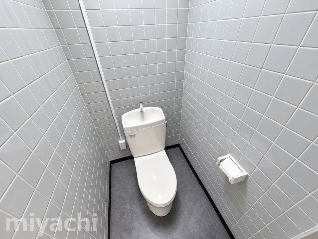 ゴリラ横丁ビル