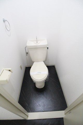 【トイレ】 | シャルマン芝生