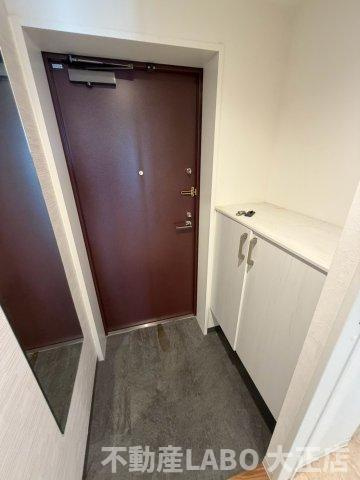 K.I.T大和田Residenceの玄関