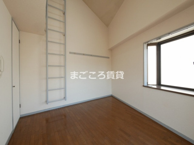 【寝室】 | メゾンマルヨネ九条