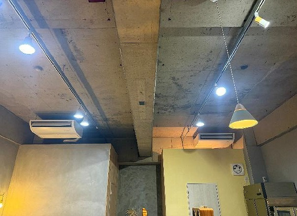 大阪市北区中崎西４丁目の店舗一部の内装