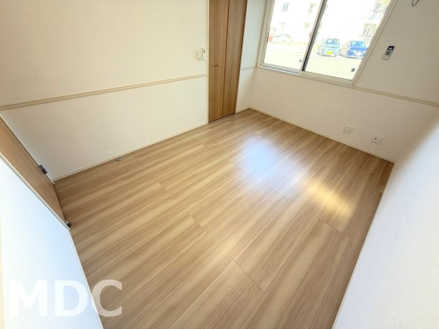アイリーブ庄町の洋室