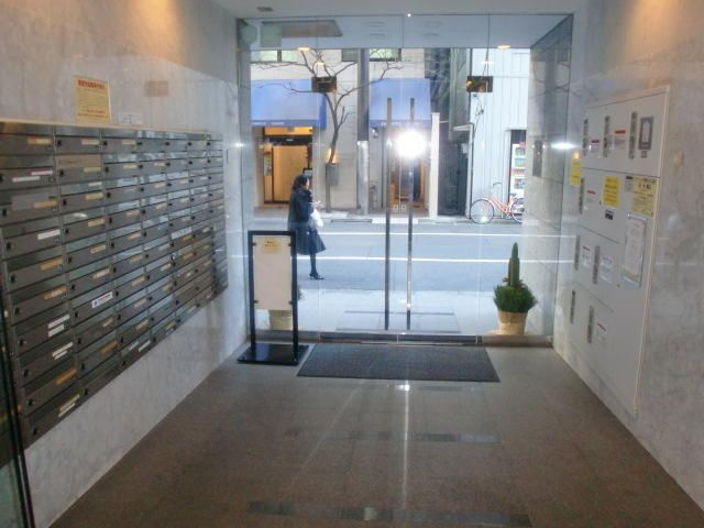 イトーピア池袋メトロポリタンのロビー