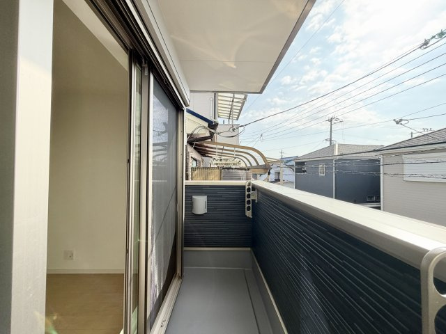尼崎大庄西町戸建南のバルコニー