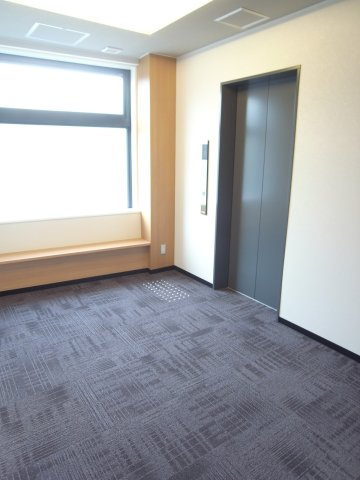 吹田市千里山竹園１丁目の店舗一部