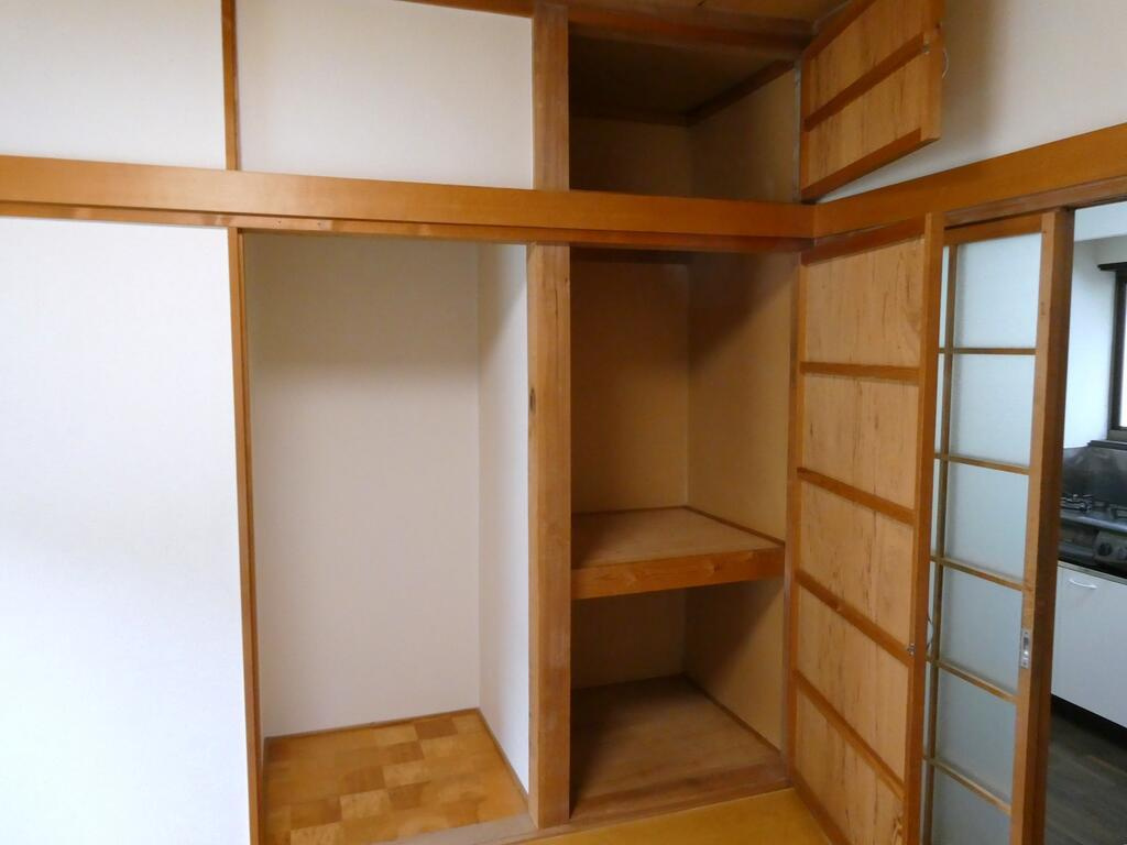ハイツ松鷹の収納
