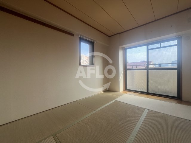 新大阪ファミール西館の内装|和室