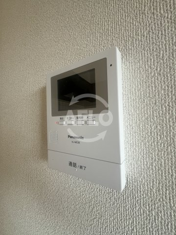 新大阪ファミール西館のセキュリティ|インターホン