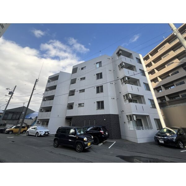 CREDIBLE(旧:AYA Casa)の画像