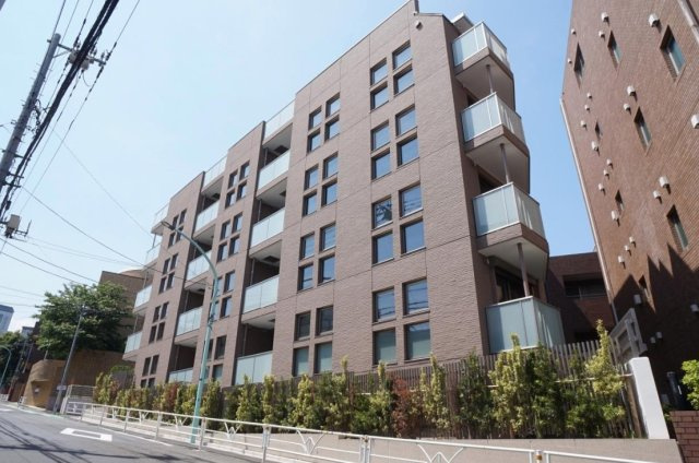 渋谷区広尾３丁目の賃貸マンションの外観