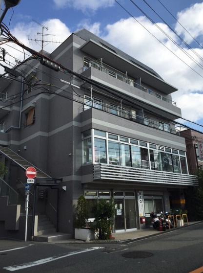 豊中市服部本町１丁目の店舗事務所の外観
