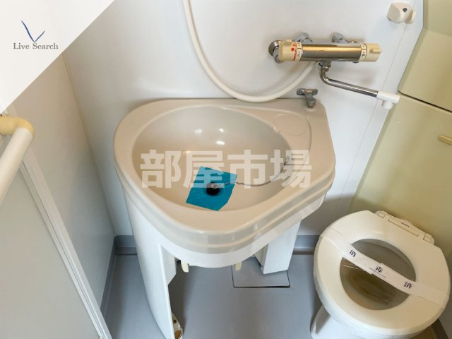 DMたけくらべの洗面所