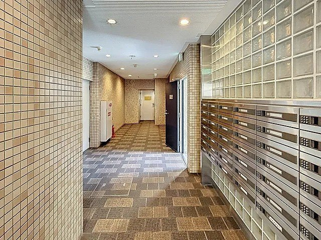 神戸市中央区御幸通３丁目の賃貸マンションのロビー