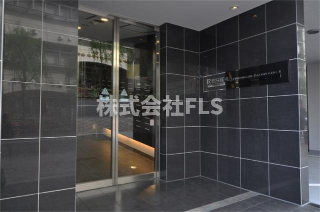 中央区日本橋馬喰町２丁目の賃貸マンションのエントランス