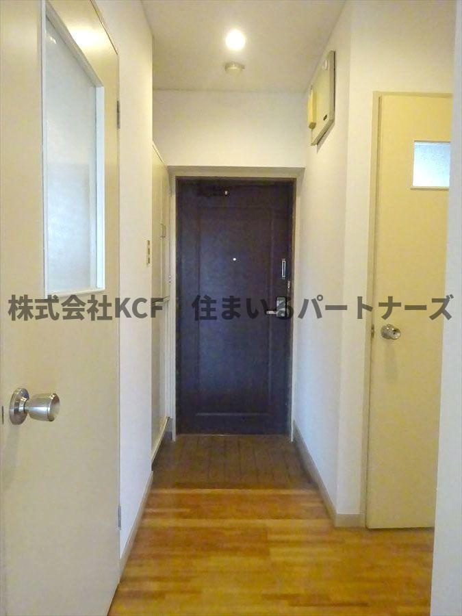 メゾン筑紫の内装|明るい色調の室内です