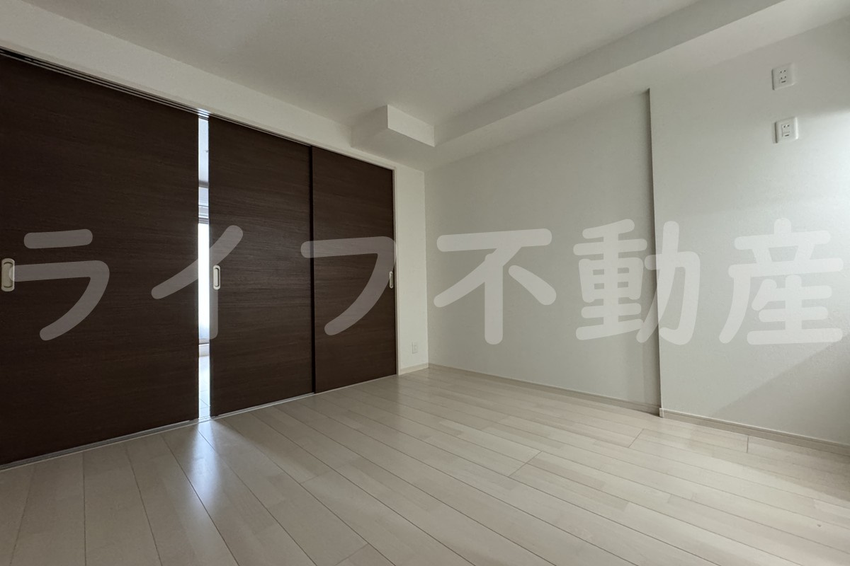 GRAND SUNの洋室|個人の部屋や寝室として使える洋室です