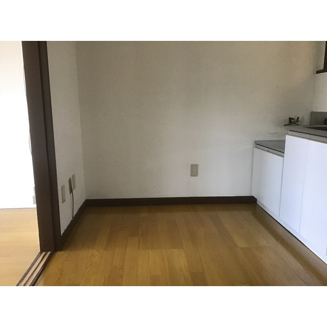 第2白楽マンションの内装|物件の内装です