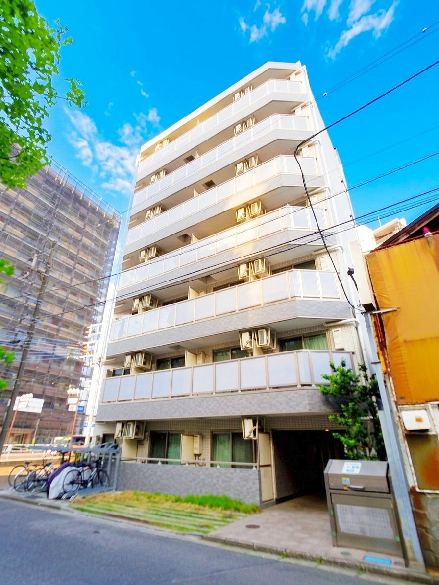 ヒルズ東町の外観