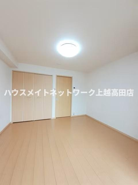 サンコートの洋室|洋室7.5帖