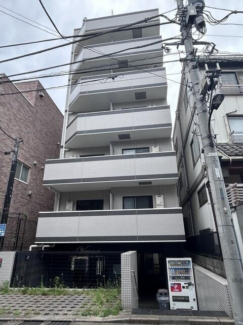 Ｖｅｒｏｎａ信濃町Ｌｕｓｓｏ(ヴェローナシナノマチルッソ)
