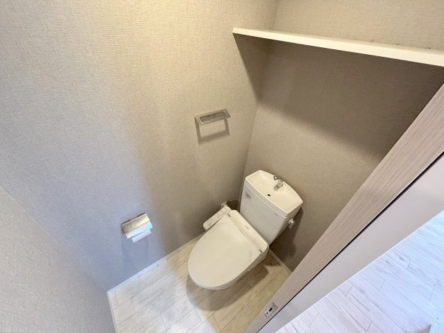 隆和のトイレ
