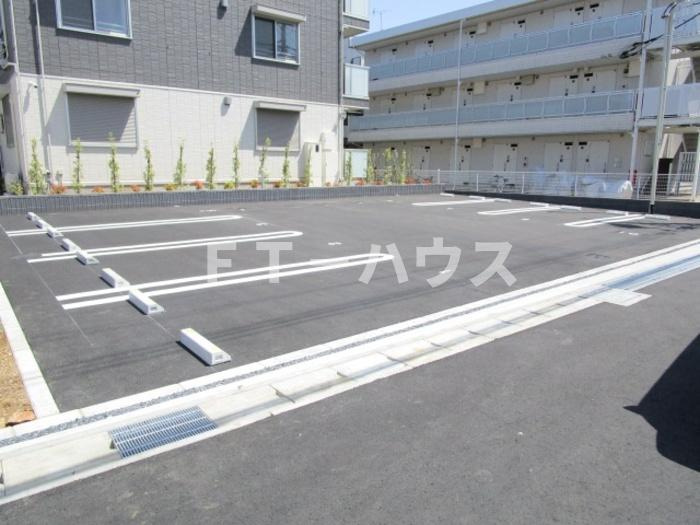 フォルトゥナの駐車場|駐車場（要空き確認）