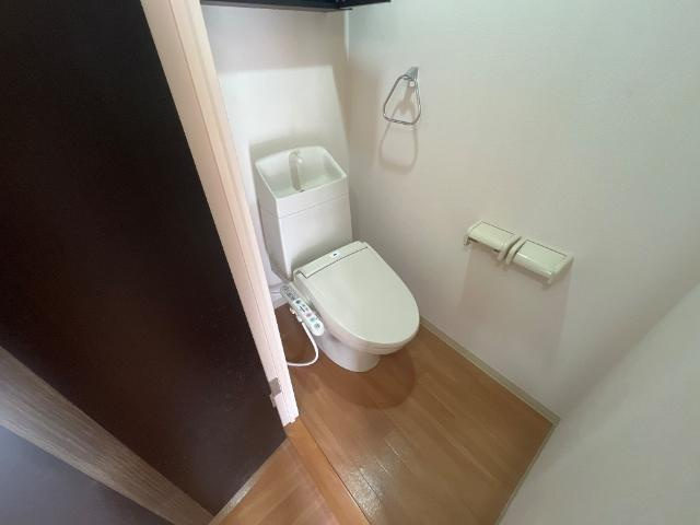 メゾンド・ショコラのトイレ|ゆったりとした空間のトイレです