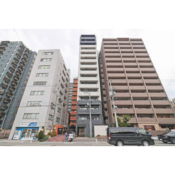 アドバンス上町台シュタットの外観