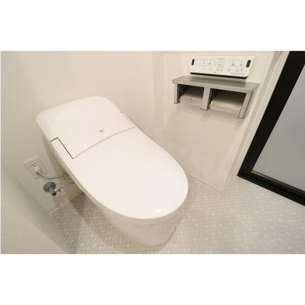 Uresidence Temmabashiのトイレ