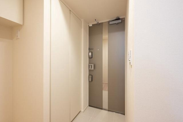 ディームス上野(ディームスウエノ)の玄関