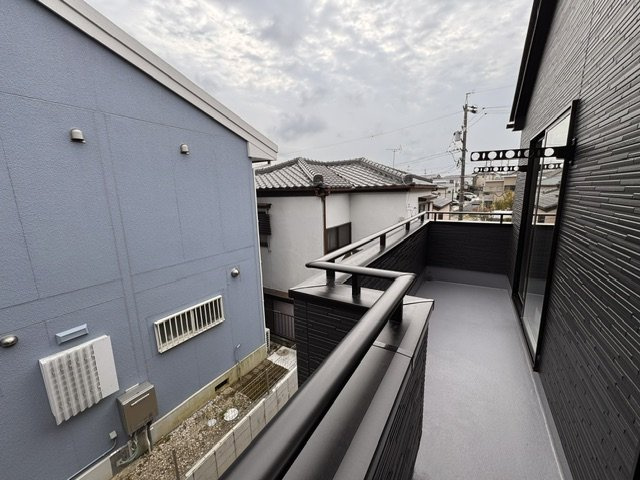 GRAFARE尾張旭市城山町三ツ池１棟【仲介手数料無料　城山小　旭中学校】のバルコニー|今すぐのご案内可能です！→  0120-336-922　までお気軽にお問い合わせください。
