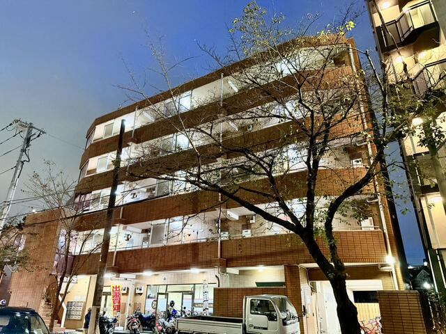 パークサイドマンション松が丘の外観