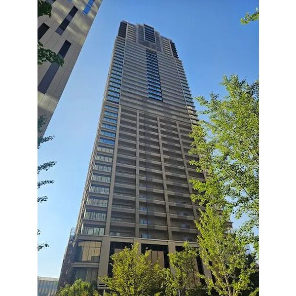 グラングリーン大阪　THE NORTH　RESIDENCEの外観