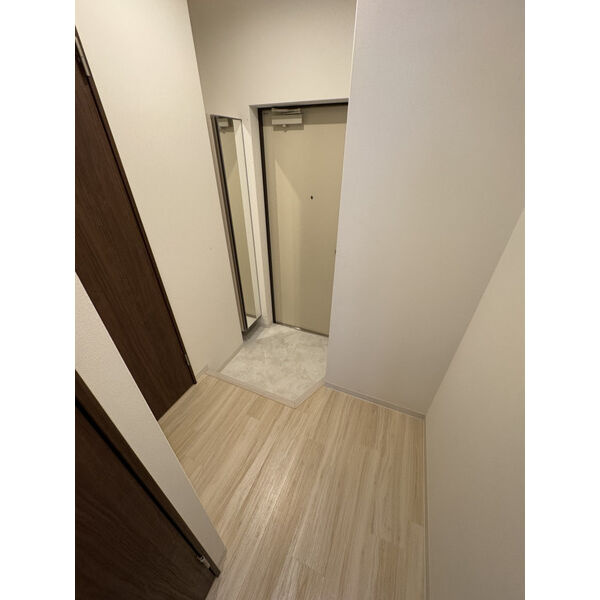 ART Tennoujiの玄関