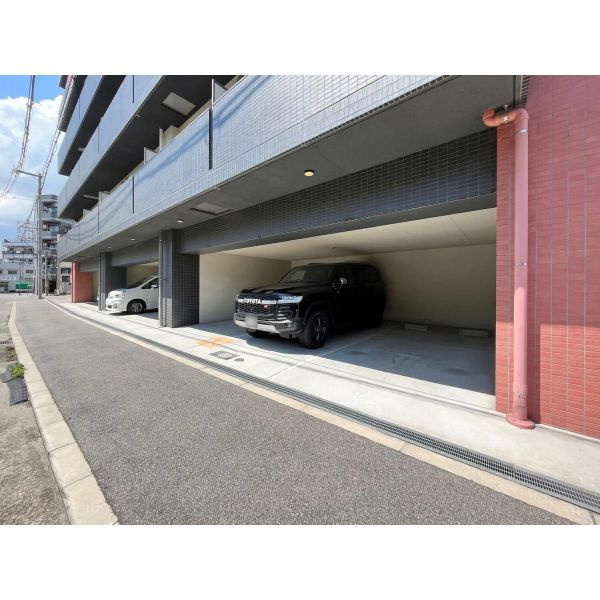 S-FORT福島La Lunaの駐車場