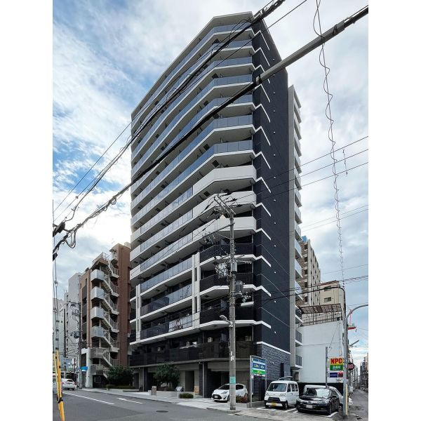 S-RESIDENCE堺筋本町Unoの外観