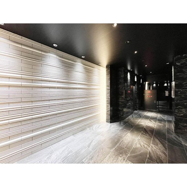 S-RESIDENCE新大阪Rishのロビー