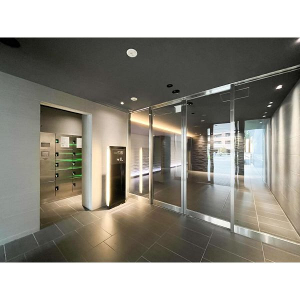 S-RESIDENCE阿波座Westのロビー
