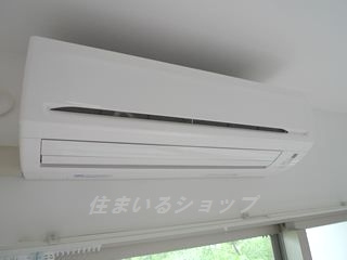 ＪＲＢハイツ高陽の設備|リビングのエアコン