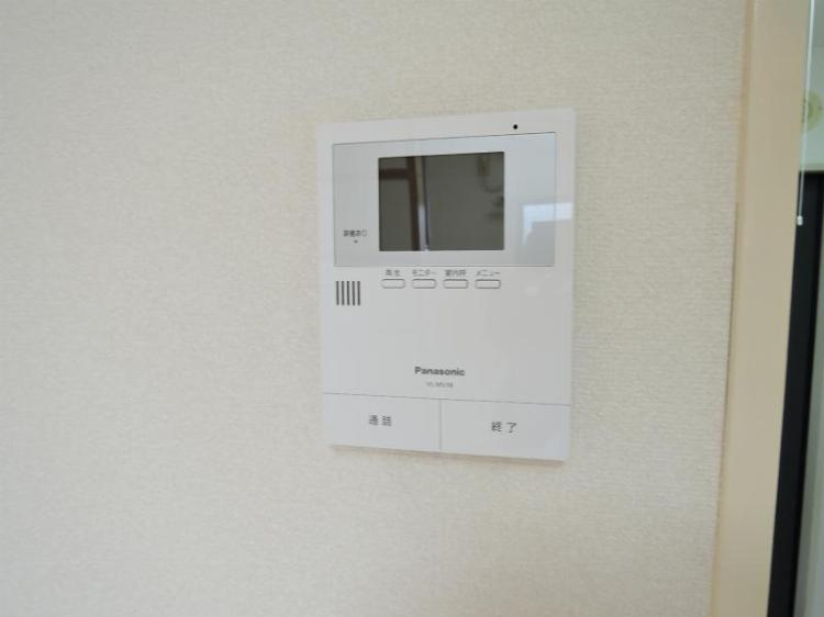 ゾンネグルッペのバルコニー|<!DOCTYPE html>
<html lang="ja">
<head>
    <meta charset="UTF-8">
    <meta name="viewport" content