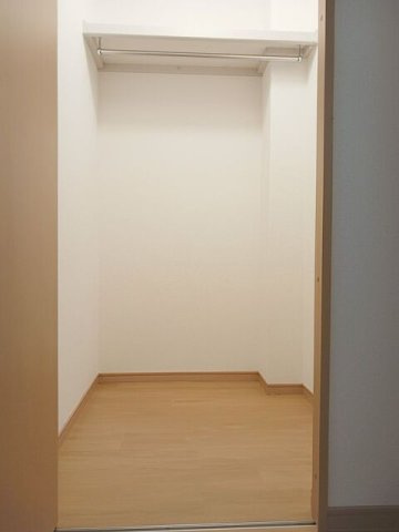 アミューズ千代の収納