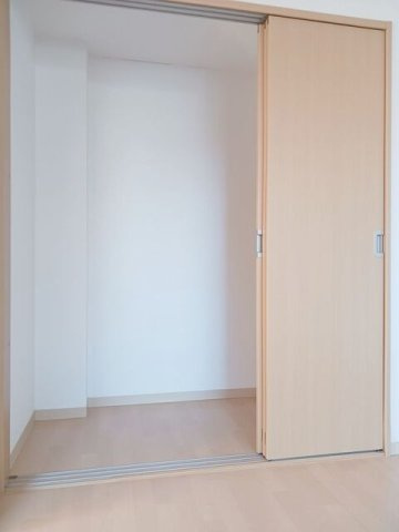 アミューズ千代の収納