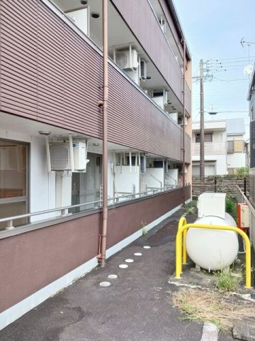 アミューズ千代の外観